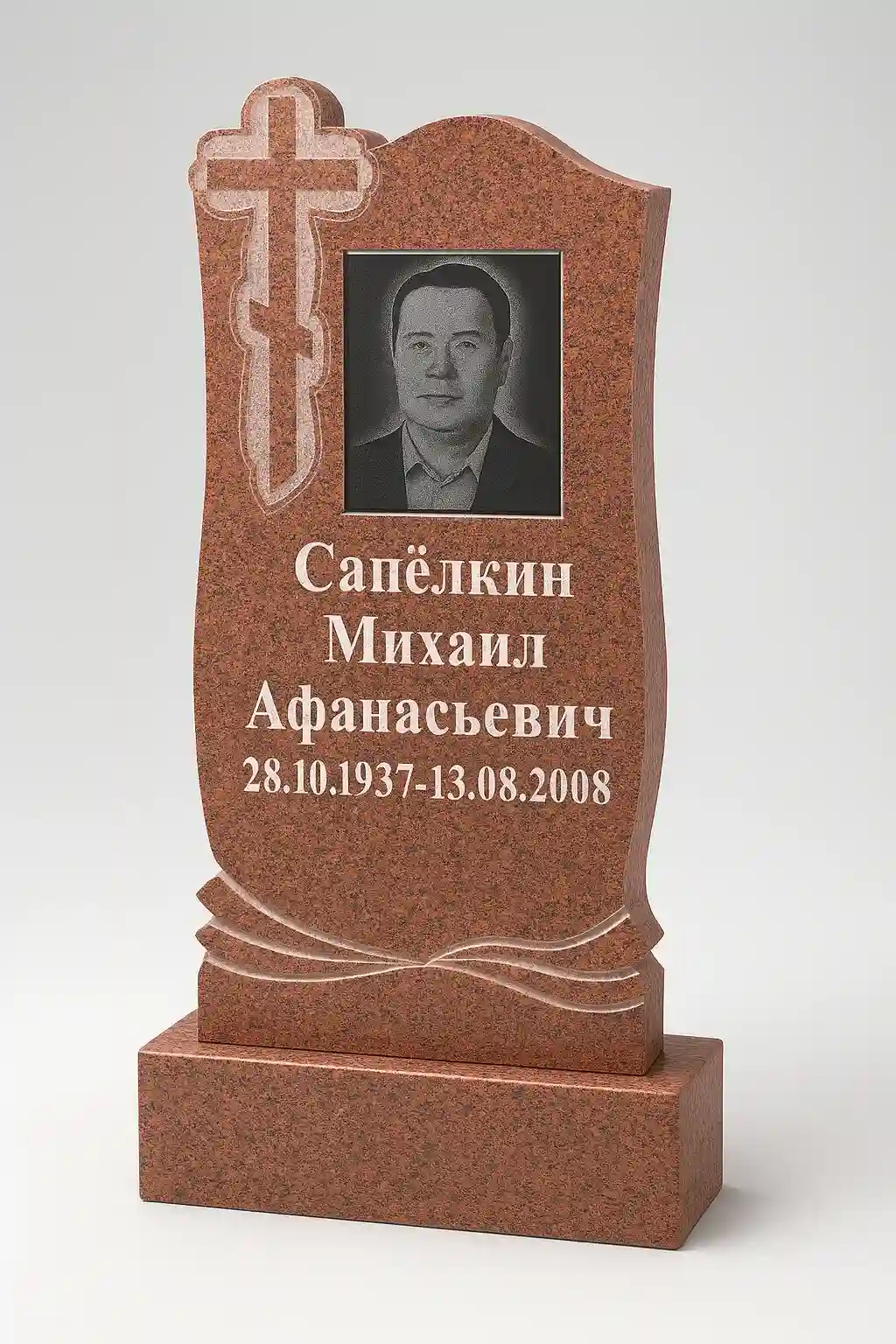 pamyatnik-v-pravoslavnom-stile-s-krestom-i-nishej